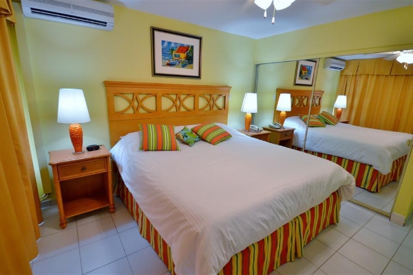 Hotel Festiva Atrium Beach Resort And Spa (Simson Bay Village)